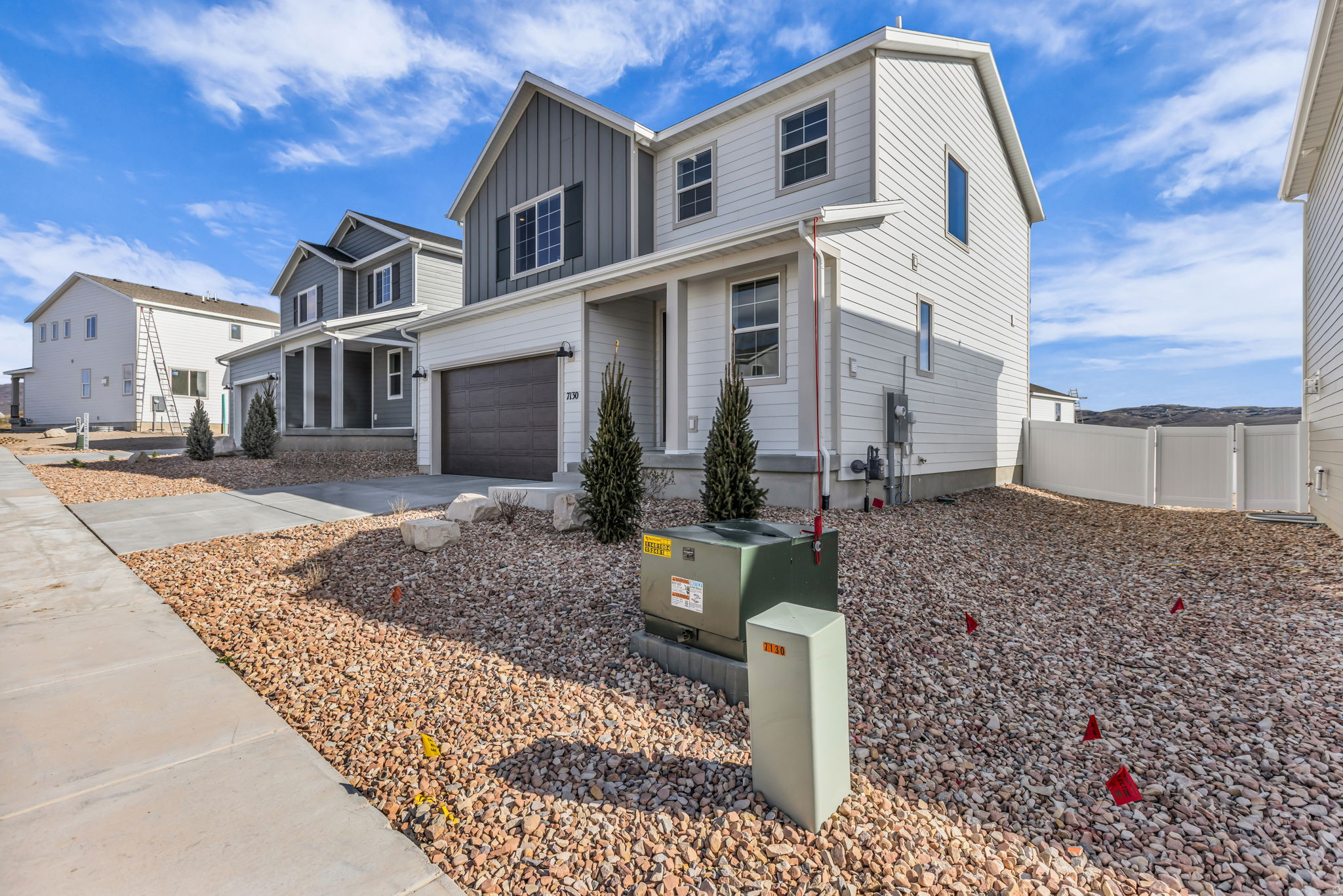 SILVER CREEK - Residential