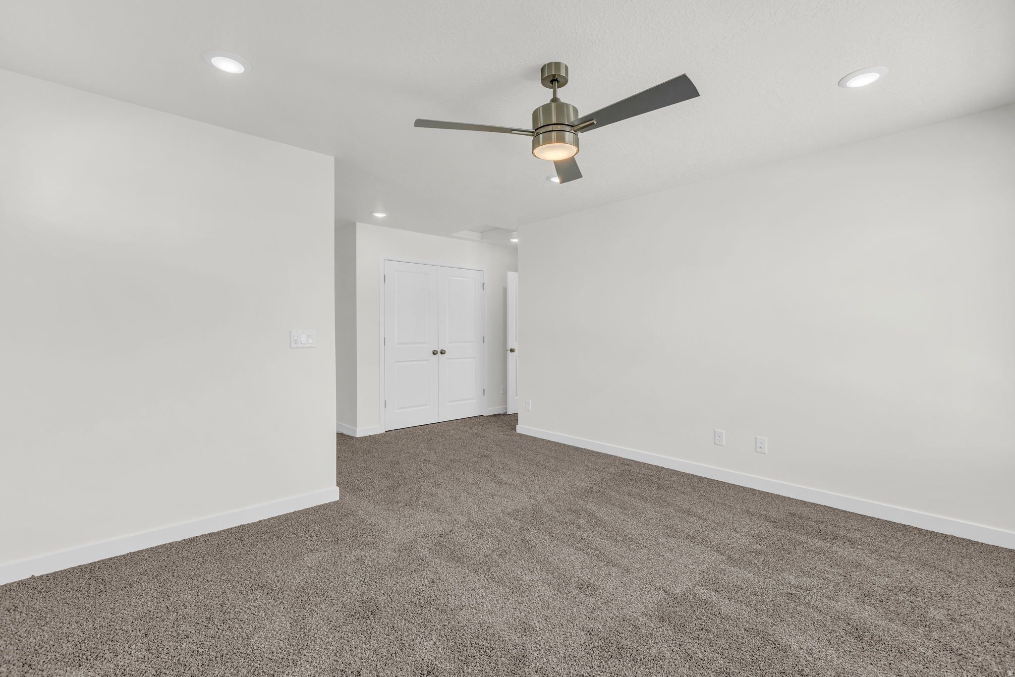 SILVER CREEK - Residential