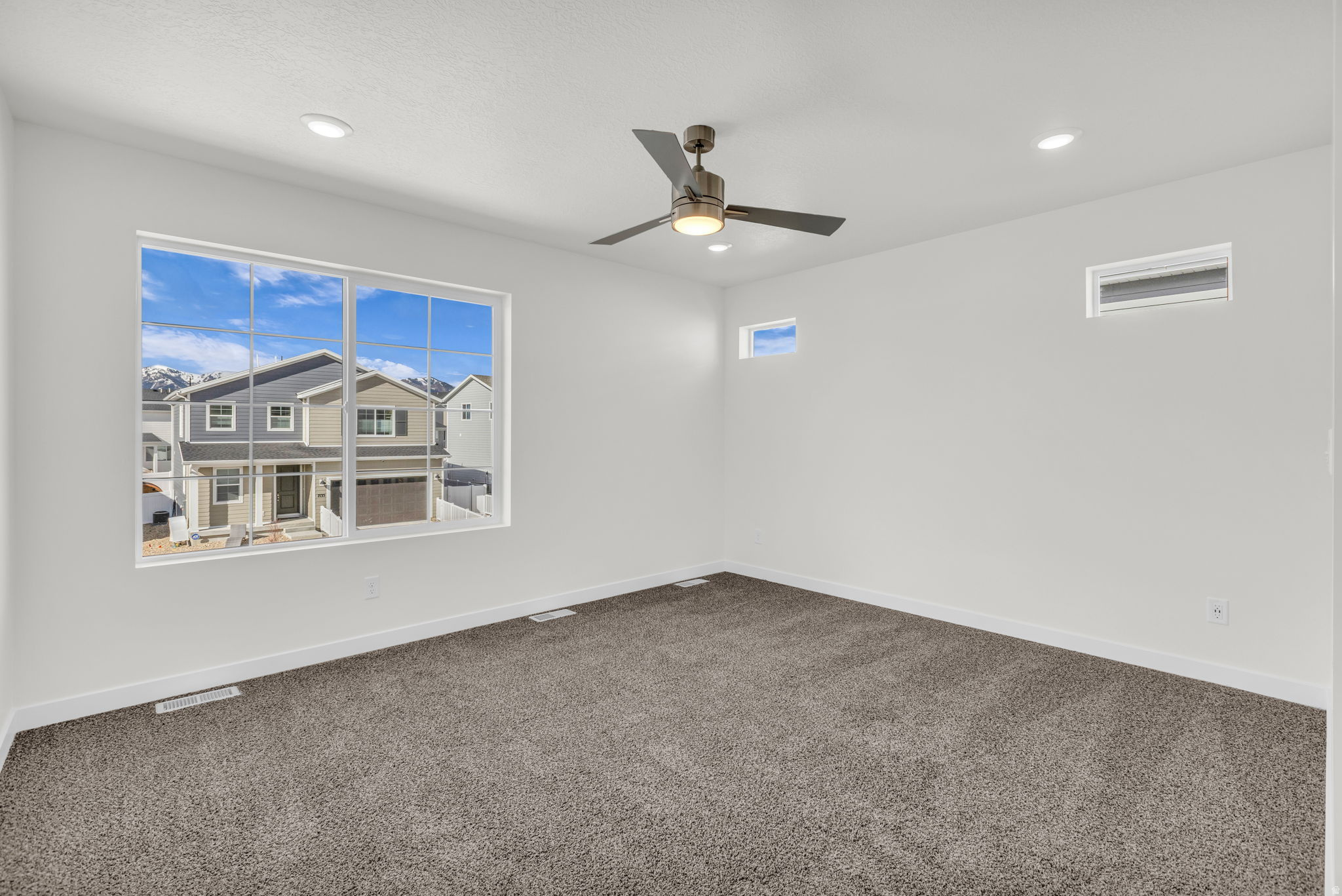 SILVER CREEK - Residential