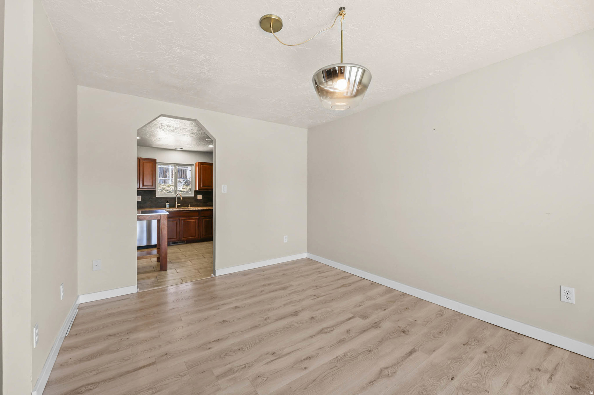 CAMARREN COVE - Residential