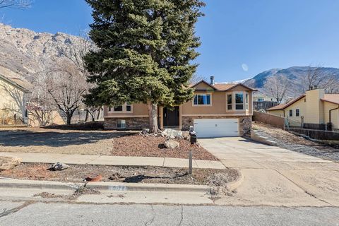Tiny photo for 2978 N 1300 E, North Ogden, UT 84414 (MLS # 2136169)
