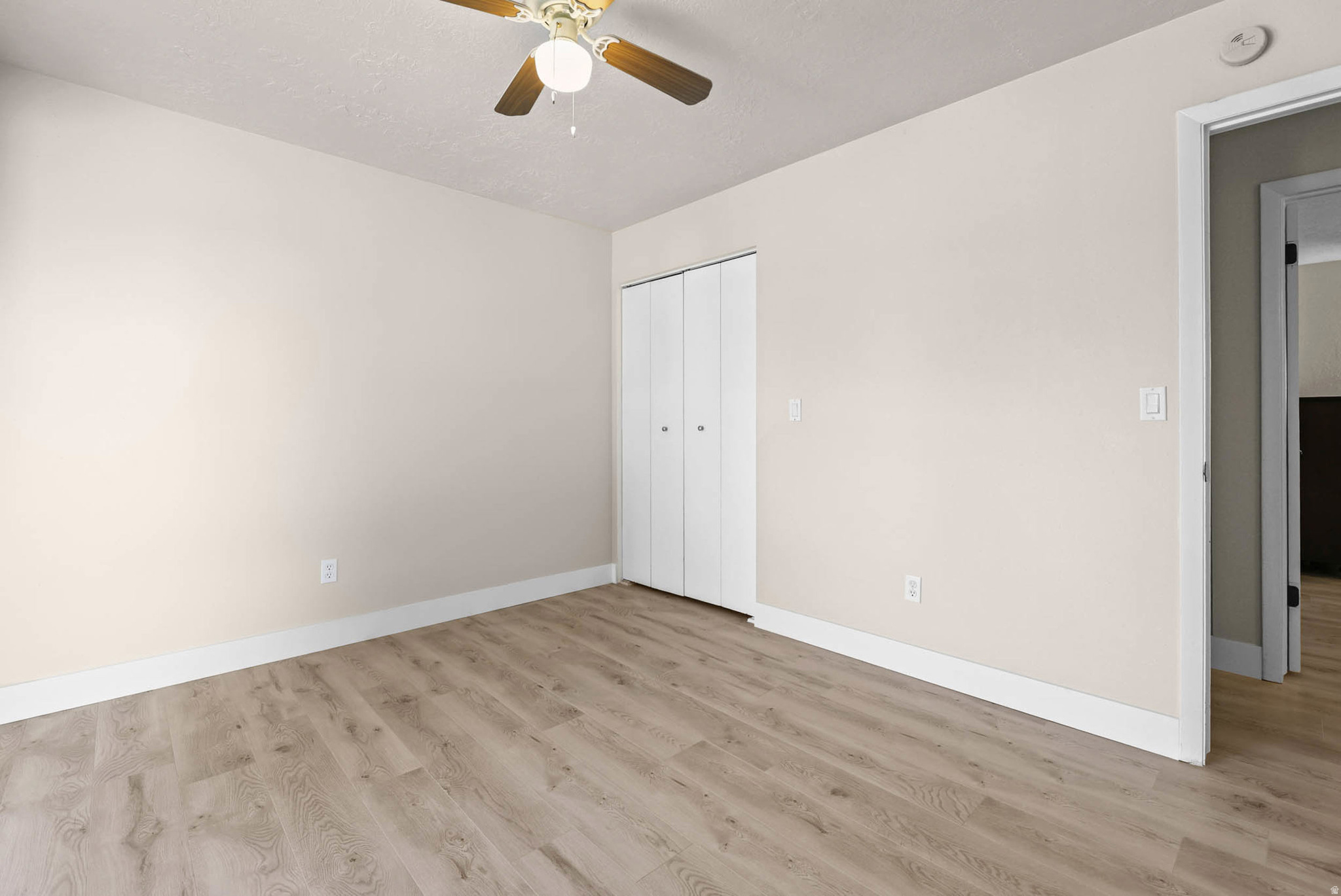 CAMARREN COVE - Residential