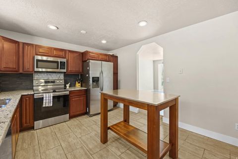 Tiny photo for 2978 N 1300 E, North Ogden, UT 84414 (MLS # 2136169)