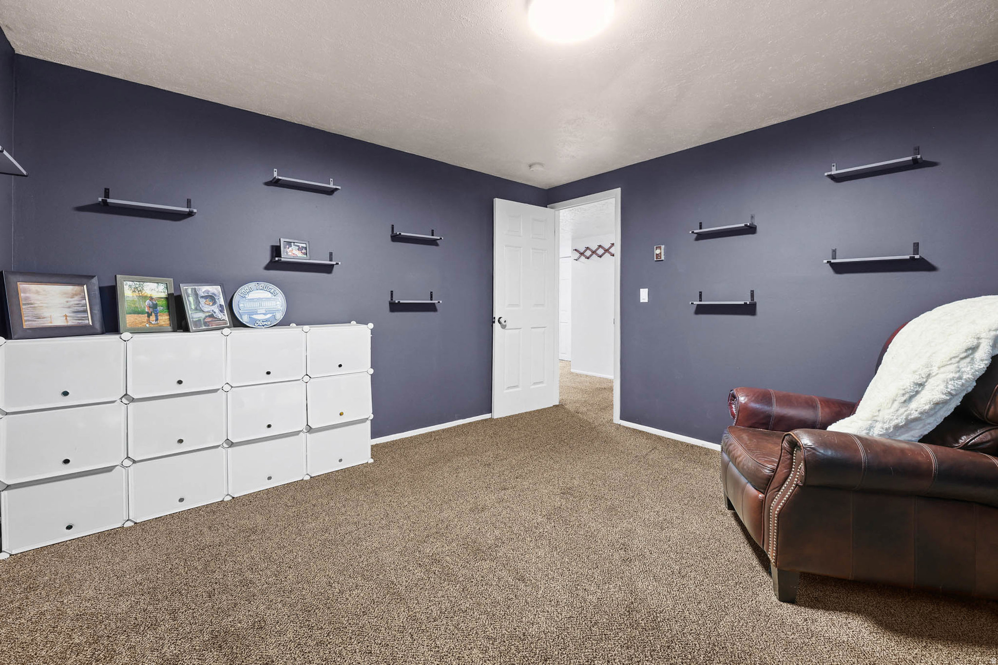 CAMARREN COVE - Residential