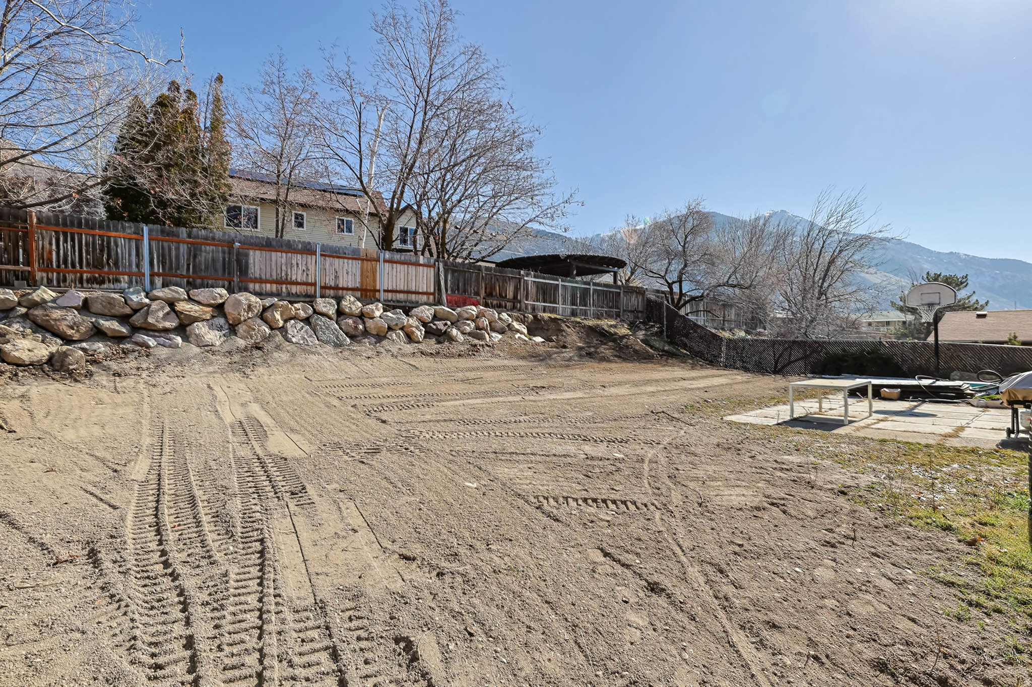 CAMARREN COVE - Residential