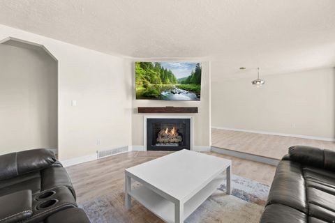 Tiny photo for 2978 N 1300 E, North Ogden, UT 84414 (MLS # 2136169)