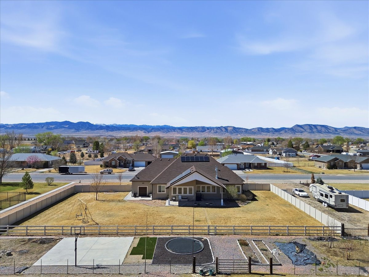 MAJESTIC MEADOWS SUBD - Residential