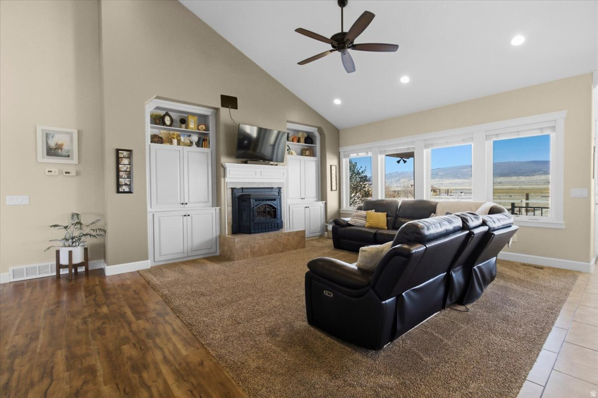 MAJESTIC MEADOWS SUBD - Residential