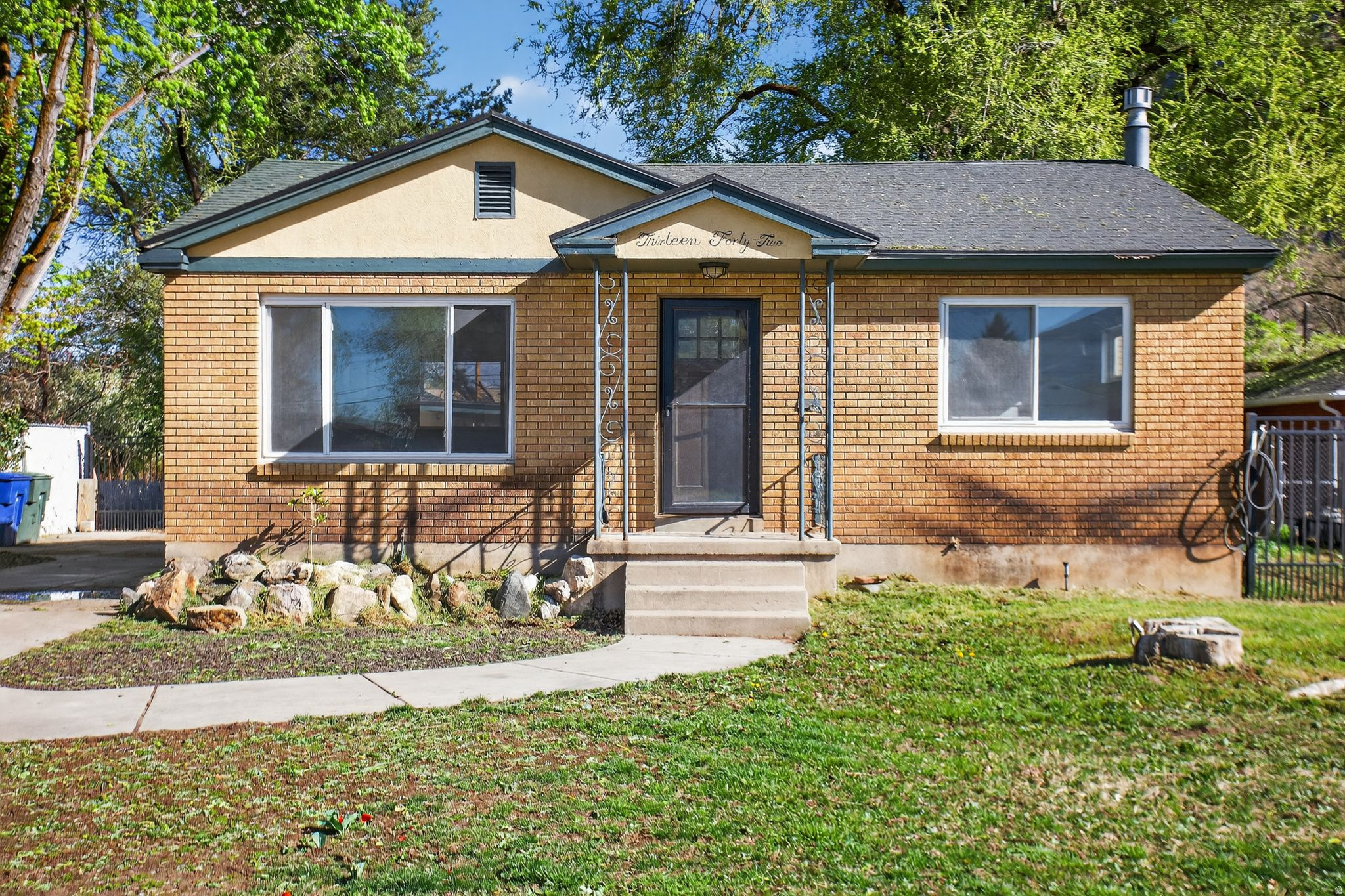 HENDERSON - Residential