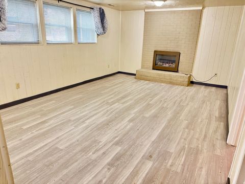 Tiny photo for 4685 PORTER AVE, South Ogden, UT 84403 (MLS # 2141364)