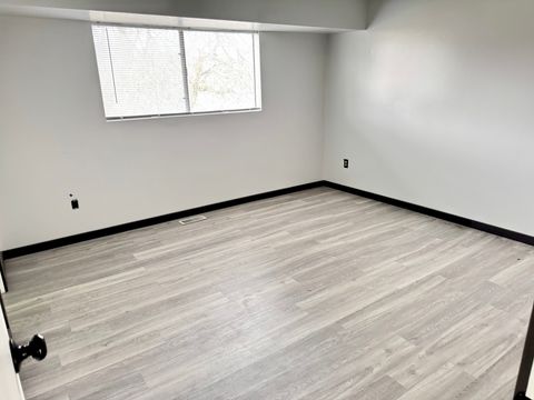 Tiny photo for 4685 PORTER AVE, South Ogden, UT 84403 (MLS # 2141364)