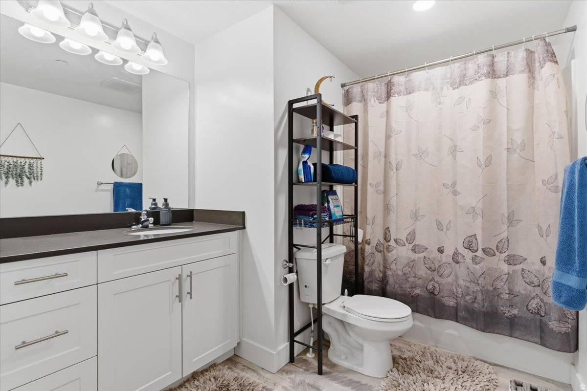 WEST SQUARE - Residential