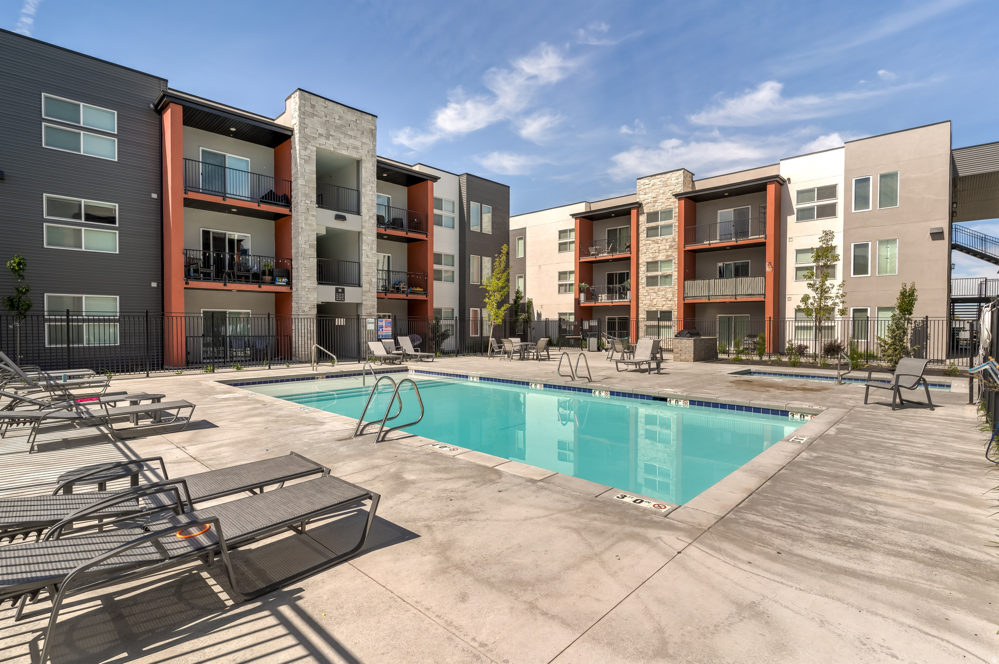 WEST SQUARE - Residential