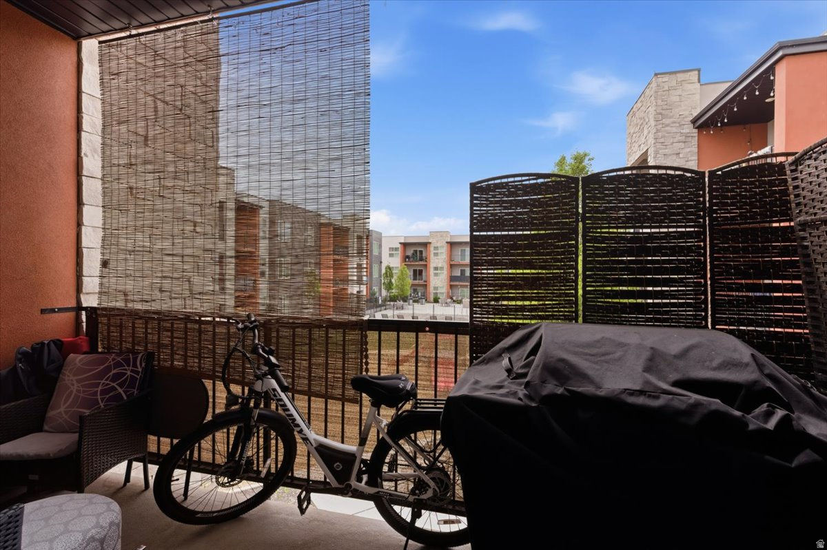 WEST SQUARE - Residential