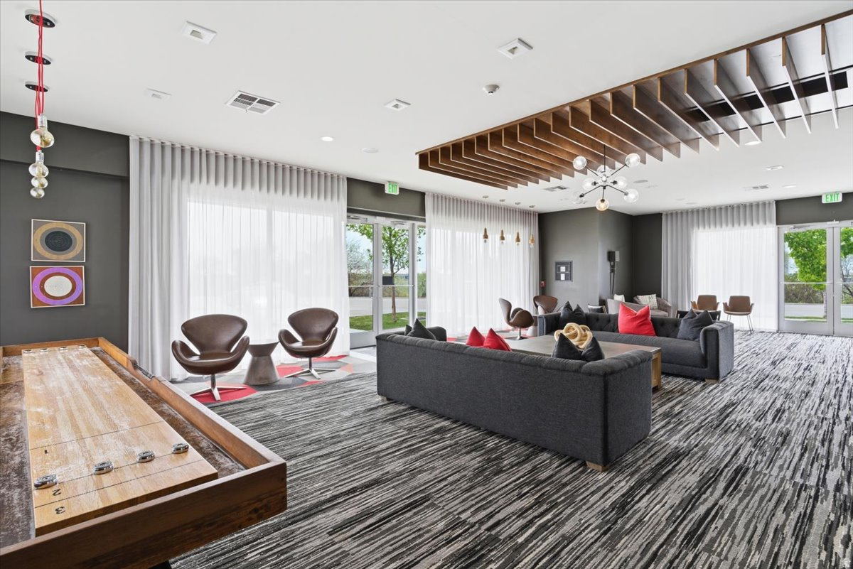 WEST SQUARE - Residential