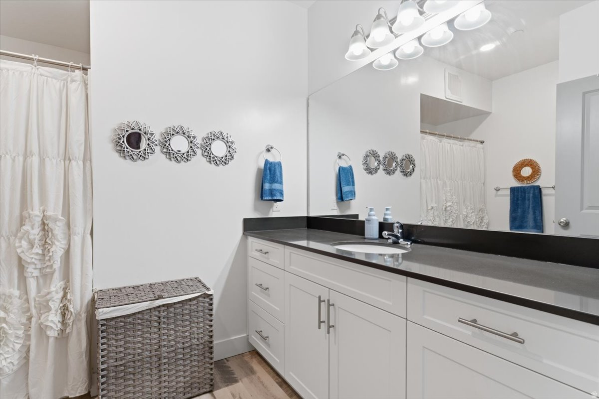 WEST SQUARE - Residential