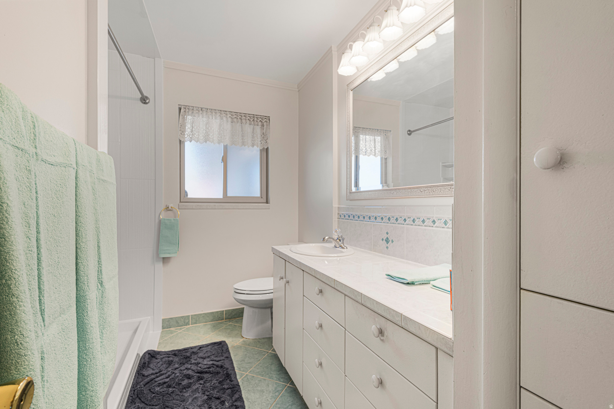 MILL CREEK HEIGHTS - Residential