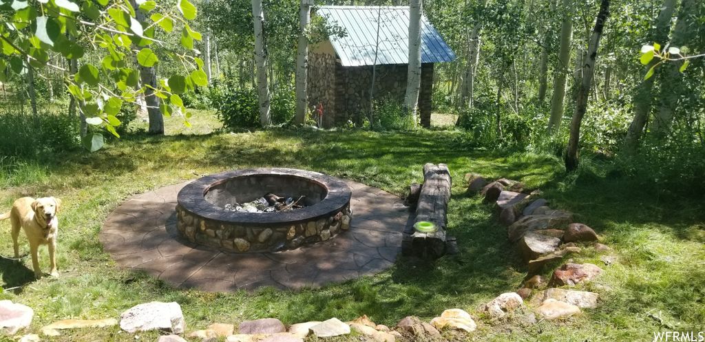 Photo of 7565 N JIM BRIDGER DR #H52, Huntsville, UT 84317 (MLS # 2156892)