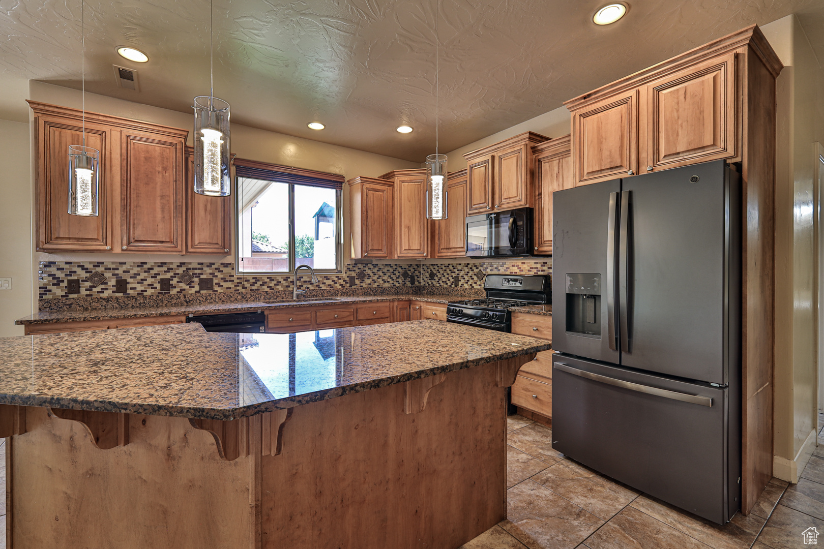 DIXIE COUNTRY LANE ESTATES - Land