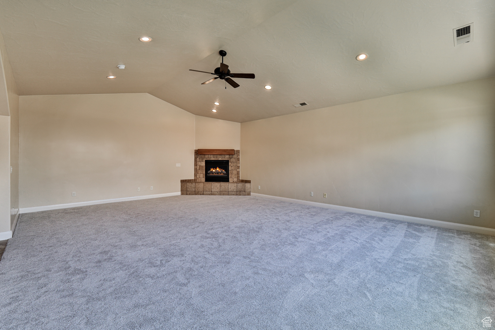 DIXIE COUNTRY LANE ESTATES - Land