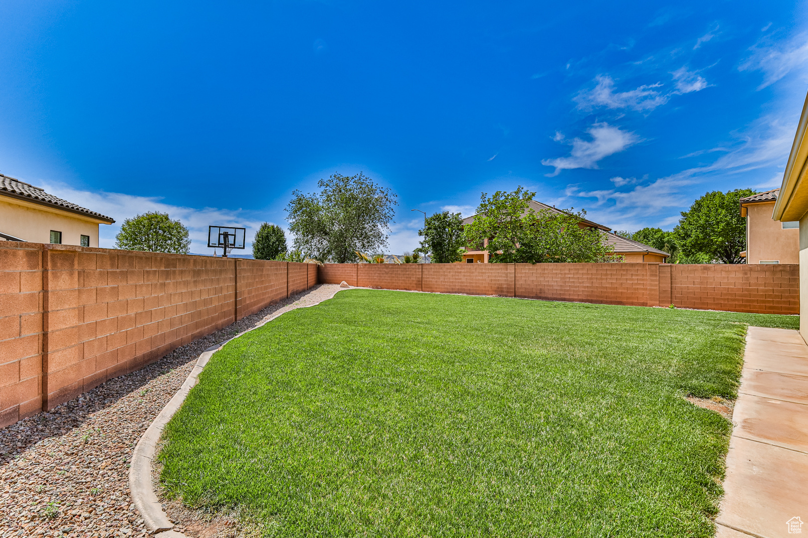 DIXIE COUNTRY LANE ESTATES - Land