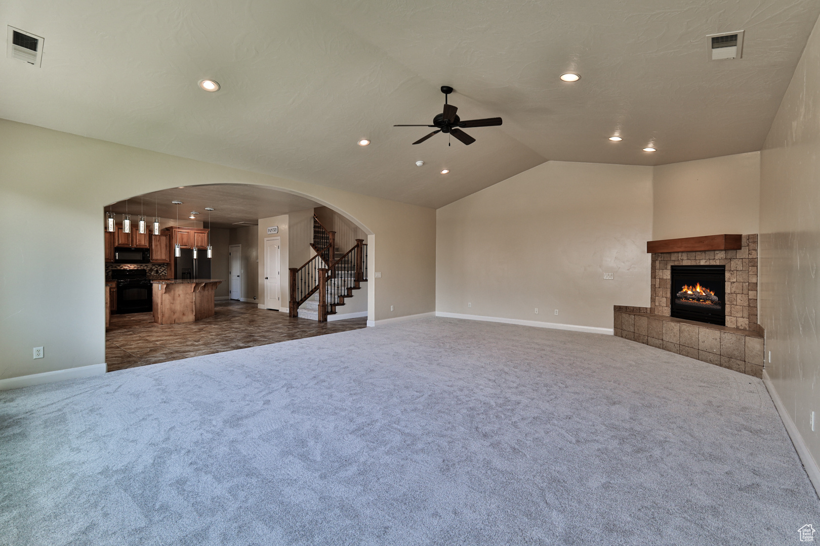 DIXIE COUNTRY LANE ESTATES - Land