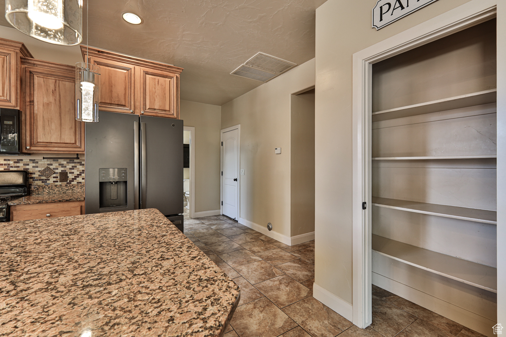 DIXIE COUNTRY LANE ESTATES - Land