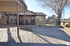 CANYON TERRACE - Residential