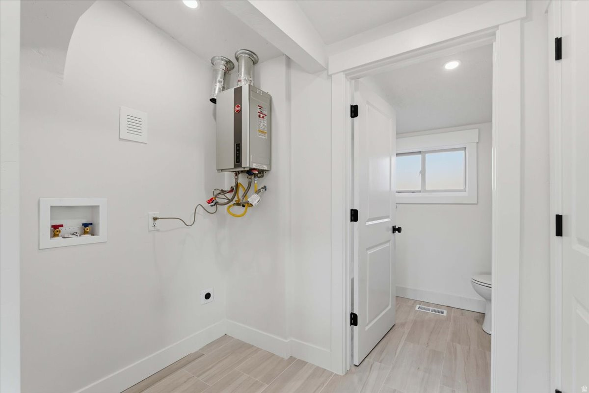 MC GHAN - Residential