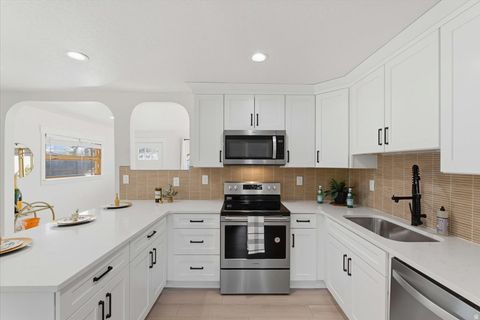 Tiny photo for 1481 E 3990 S, Salt Lake City, UT 84124 (MLS # 2134034)