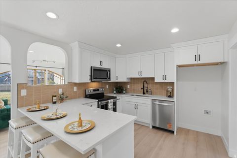 Tiny photo for 1481 E 3990 S, Salt Lake City, UT 84124 (MLS # 2134034)