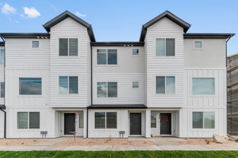 Photo of 1218 N 275 E #202, Harrisville, UT 84404 (MLS # 2172128)