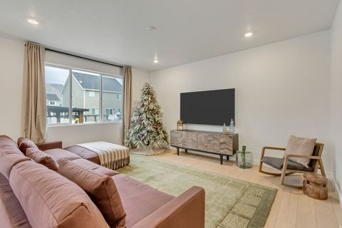 Tiny photo for 3456 N SWIFT LN E, Eagle Mountain, UT 84005 (MLS # 2127863)