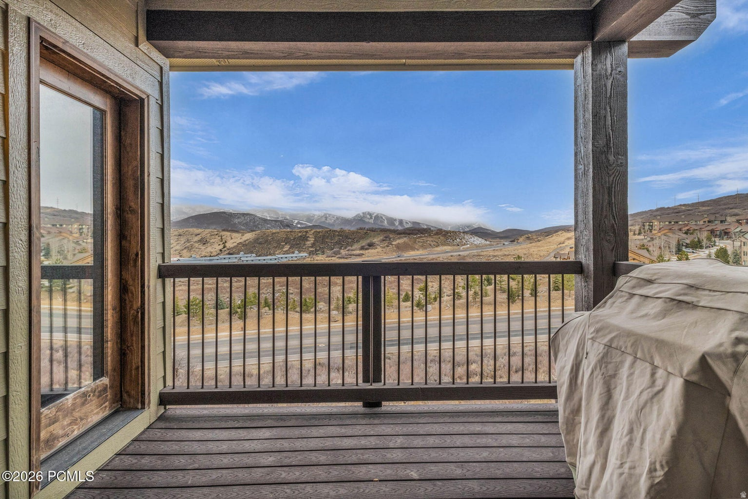 BLACK ROCK RIDGE - Residential