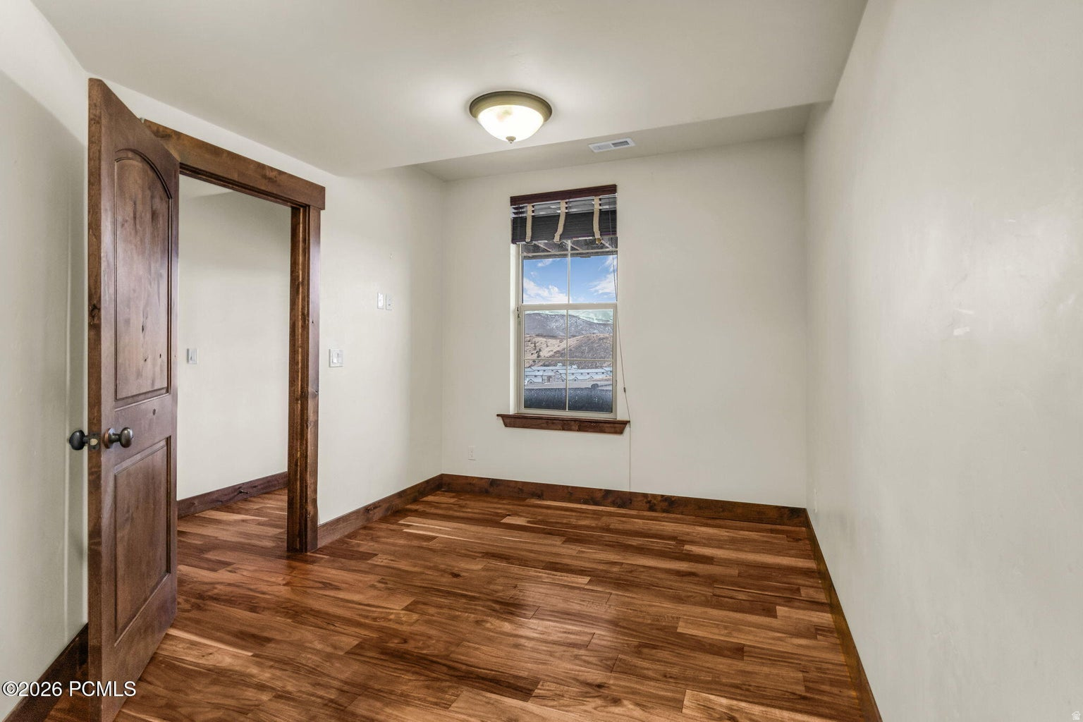 BLACK ROCK RIDGE - Residential