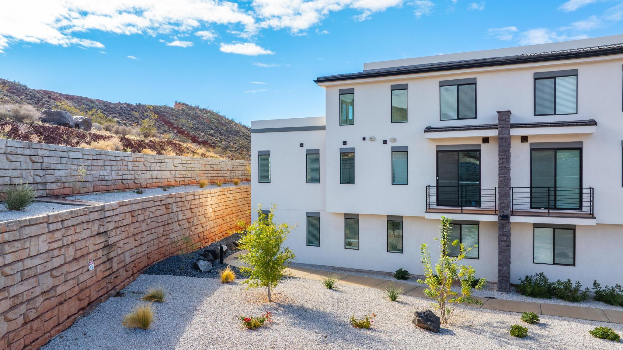 THE TERRA LOFTS - Residential