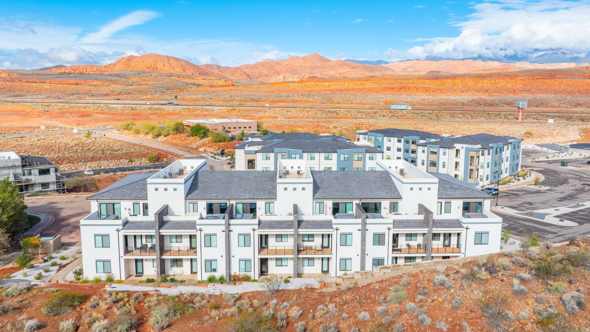 THE TERRA LOFTS - Residential