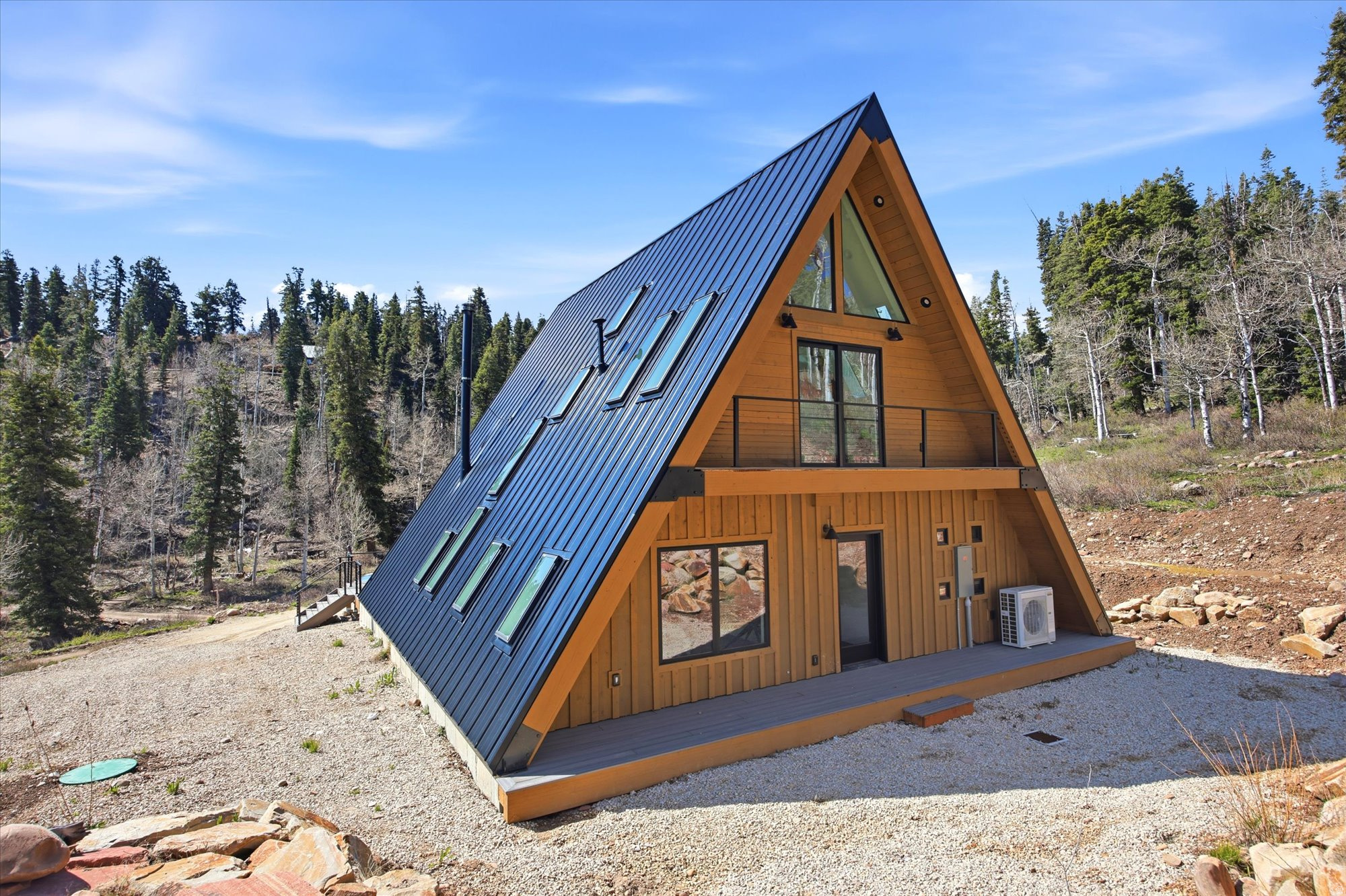 PINE MEADOW RANCH - Residential