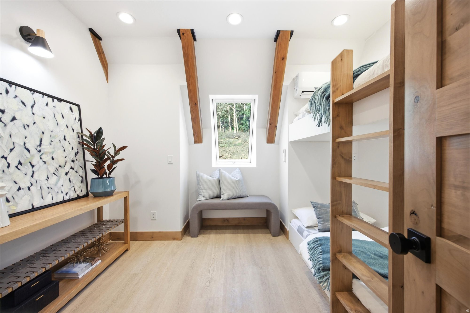 PINE MEADOW RANCH - Residential
