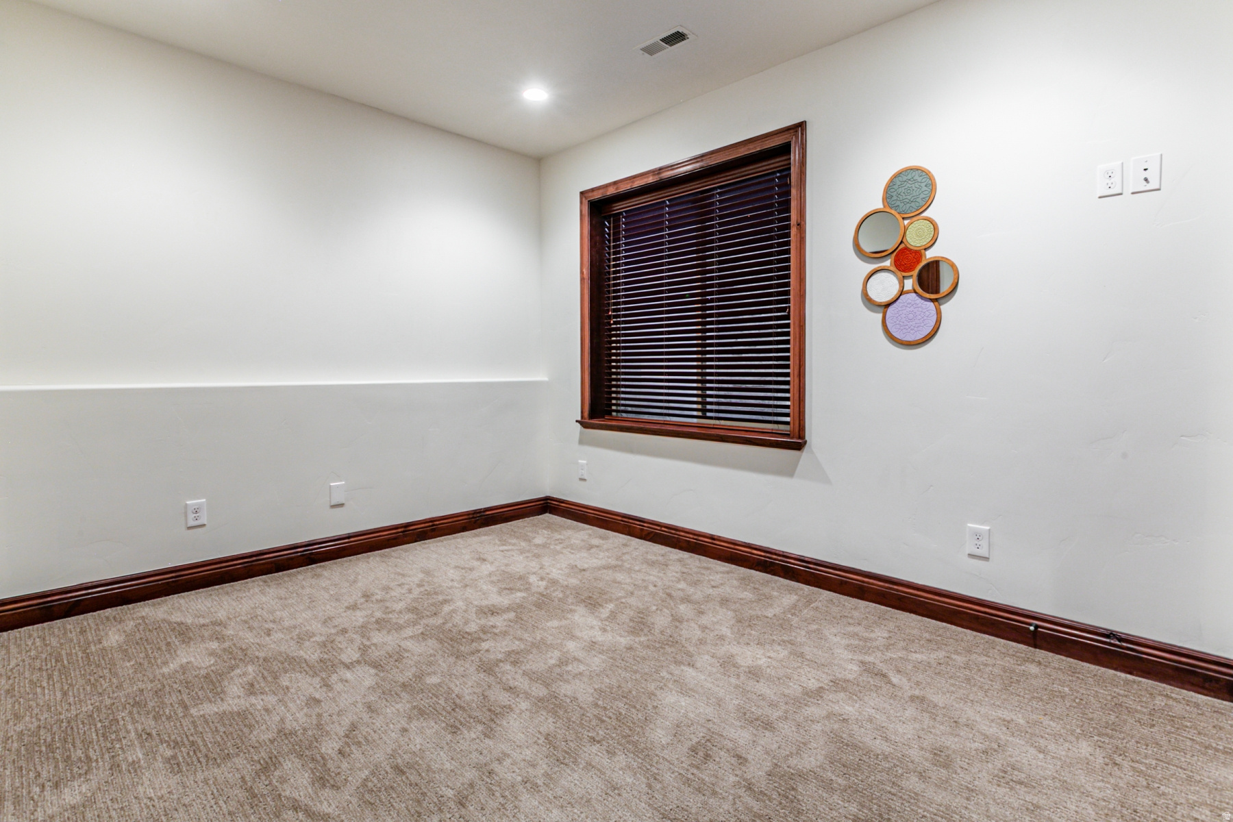 JORDANELLE - Residential Lease