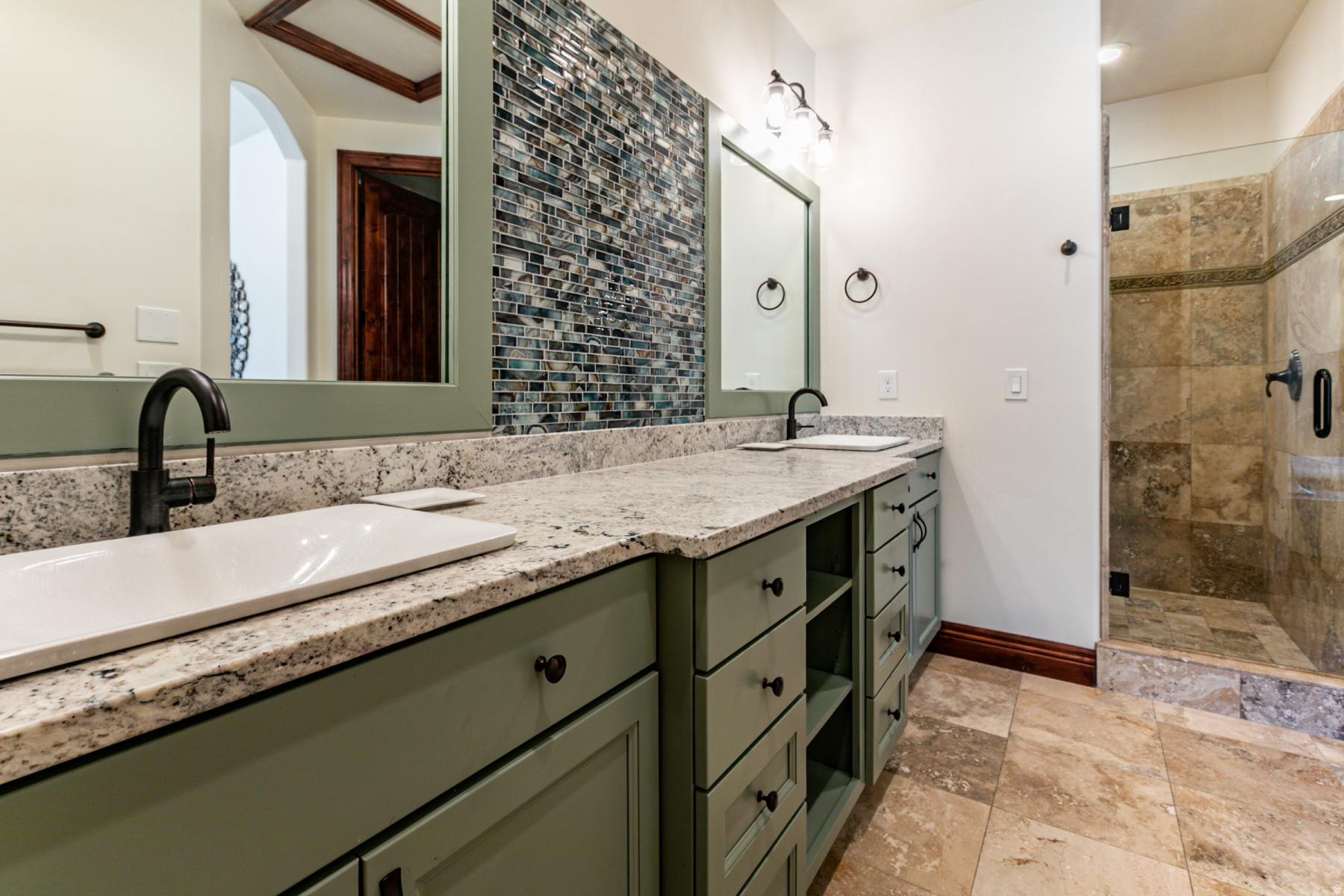 JORDANELLE - Residential Lease