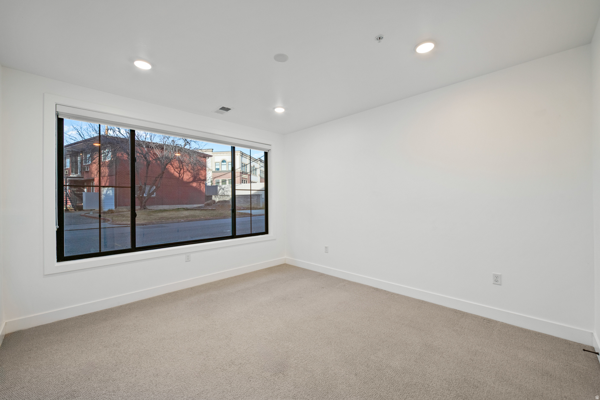 STATION - Residential