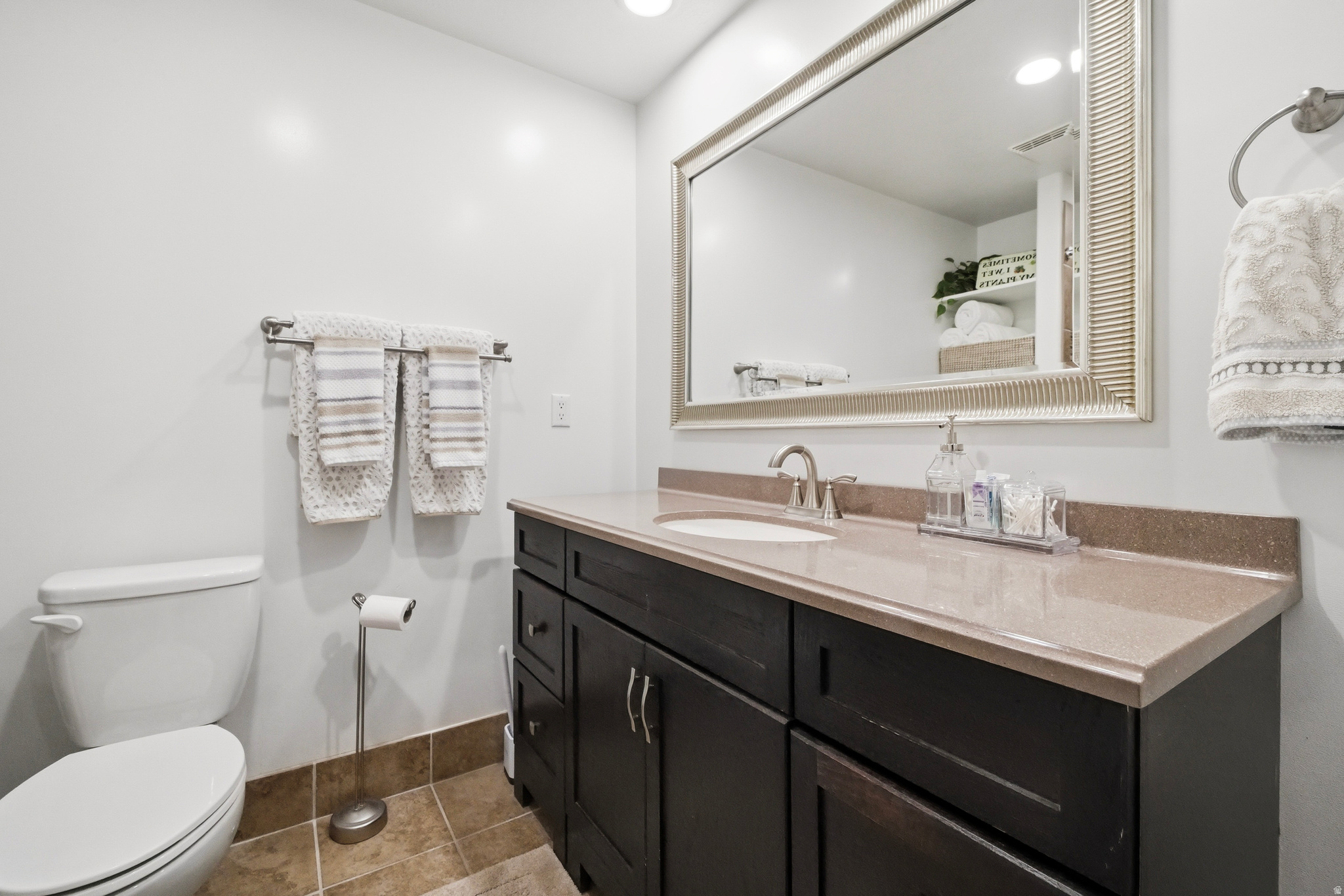 FOOTHILLS - Residential