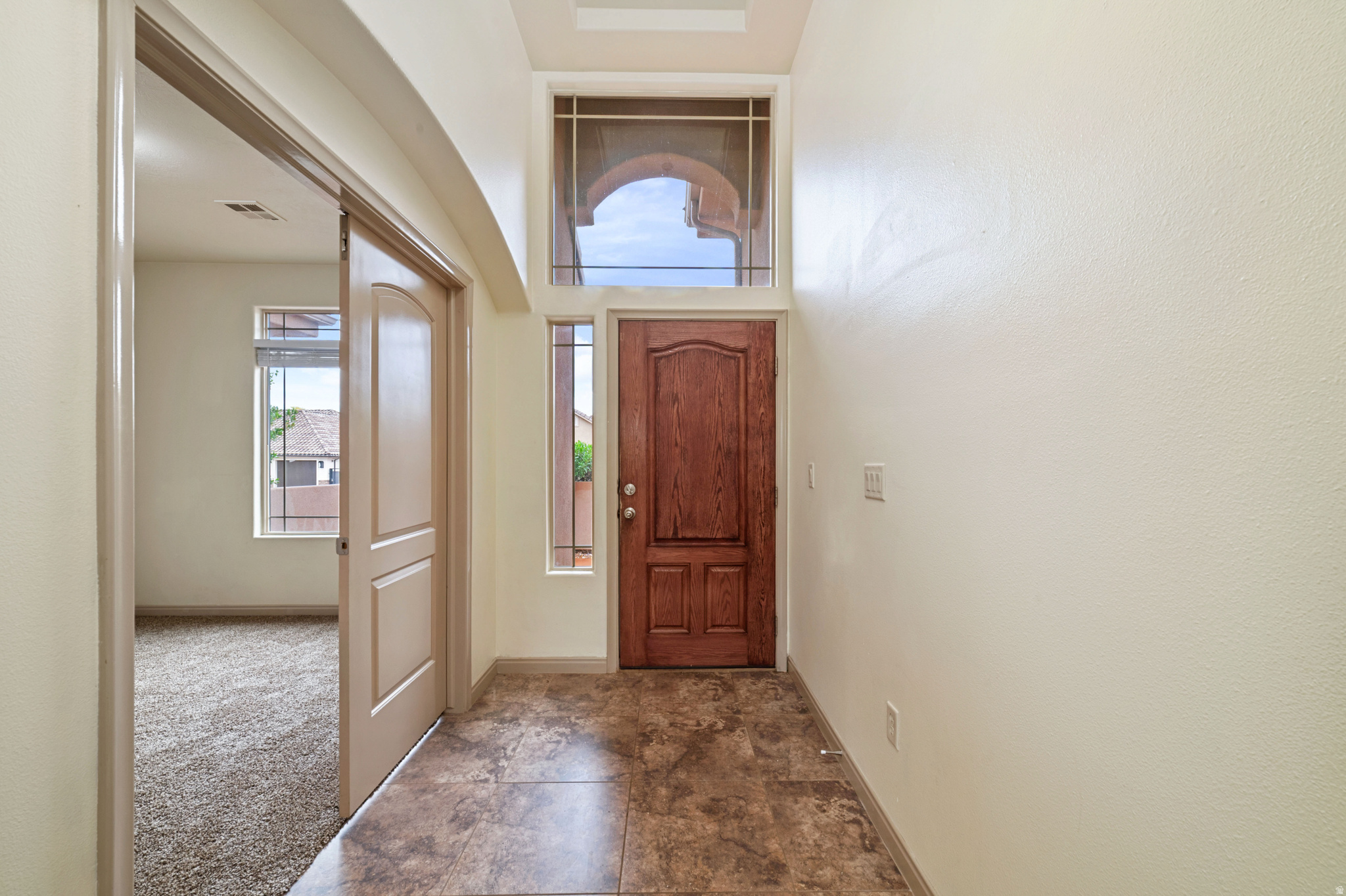 HIGH CHAPARRAL AT THE WASHINGTON BENCH - Residential