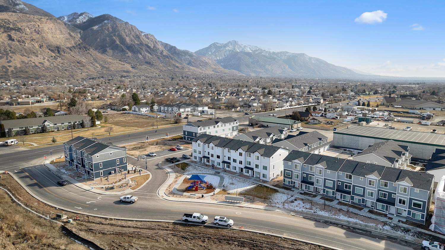 DIXON CREEK - Residential