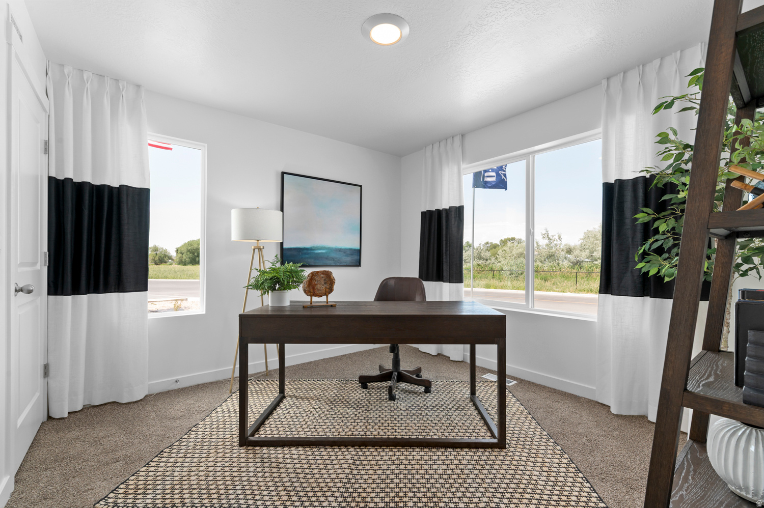DIXON CREEK - Residential