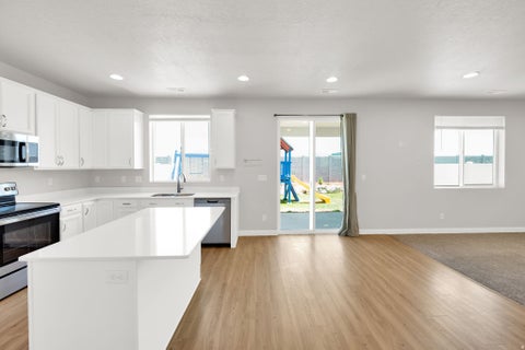 Tiny photo for 3061 S 2425 W, Syracuse, UT 84075 (MLS # 2164819)