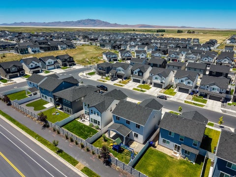 Tiny photo for 3061 S 2425 W, Syracuse, UT 84075 (MLS # 2164819)