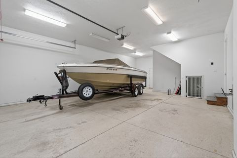 Tiny photo for 2250 E PAUNSAUGUNT DR, Hatch, UT 84735 (MLS # 2126964)