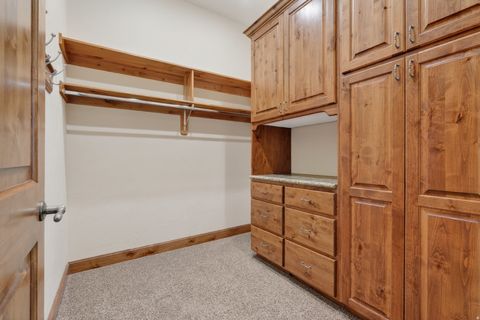 Tiny photo for 2250 E PAUNSAUGUNT DR, Hatch, UT 84735 (MLS # 2126964)